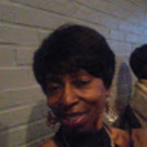 Meet your Posher, Cynthia